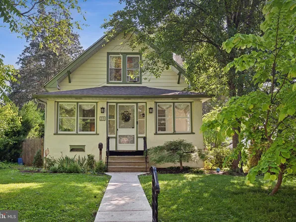 25 Ridley Ave, Aldan, PA 19018