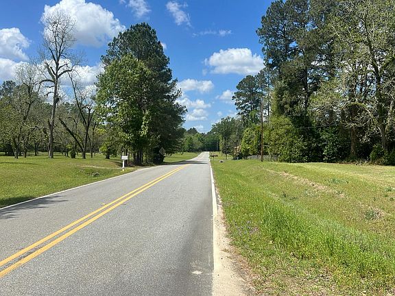 5th image of 1023 Nelms Rd