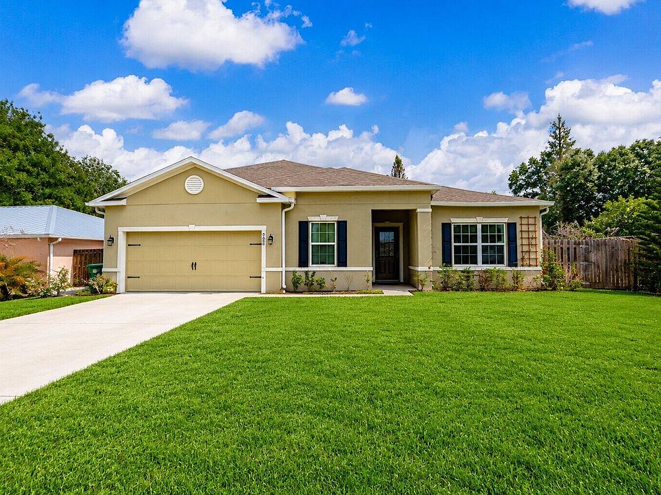 1st image of 956 Claire Avenue
