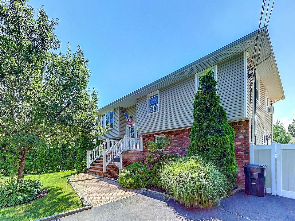 1st image of 1294 Minerva Ave