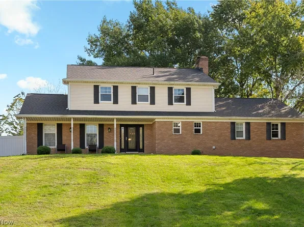 6945 Ponteberry St NW, Canton, OH 44718