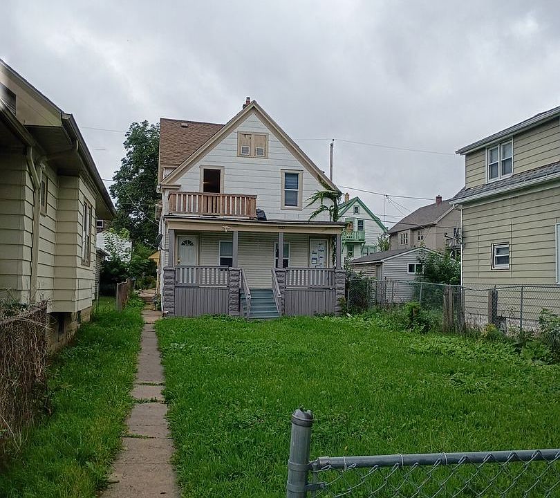 1st image of 3835 N 11th St