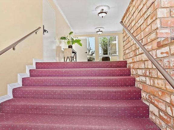 3rd image of 8163 Redlands St APT 5