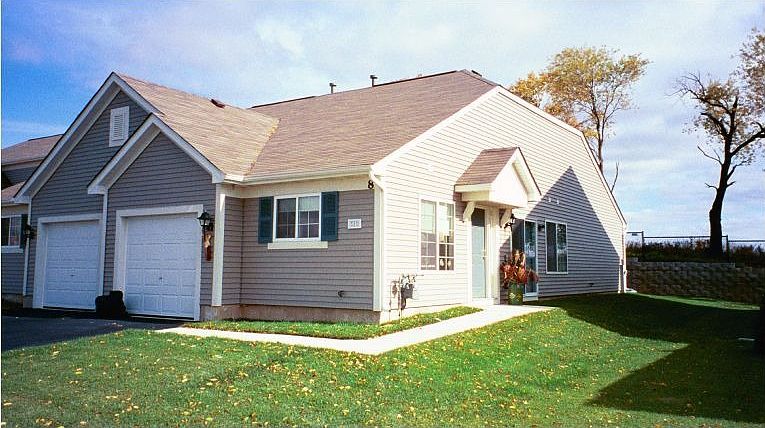 8 Ronan Ct.