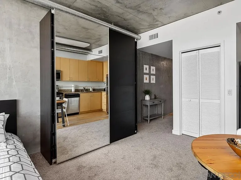 1080 Park Blvd #512 — Photo 7