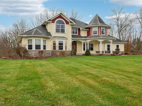 4336 Gladden Pl, Medina, OH 44256