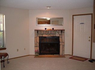 942 S Dearborn Way APT 2, Aurora, CO 80012