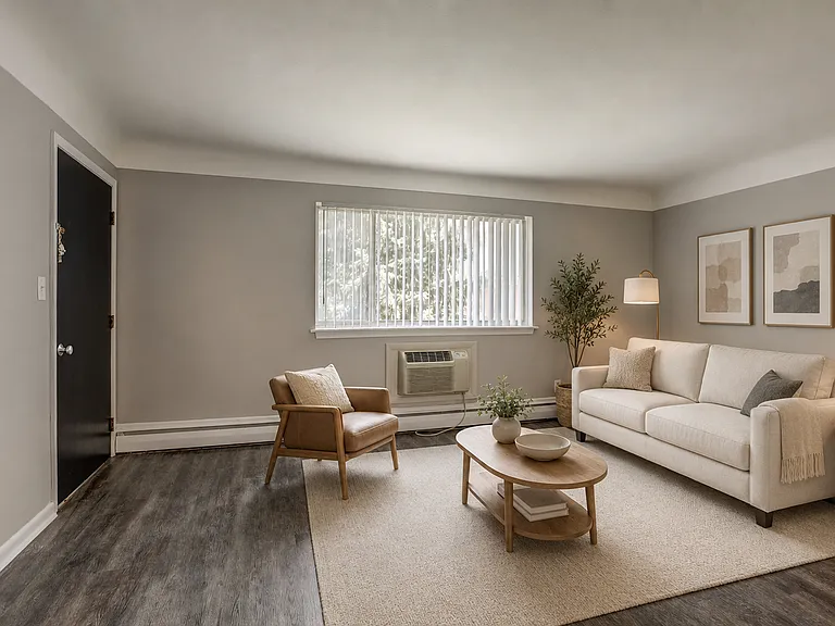 629 Maple Rd — Photo 3