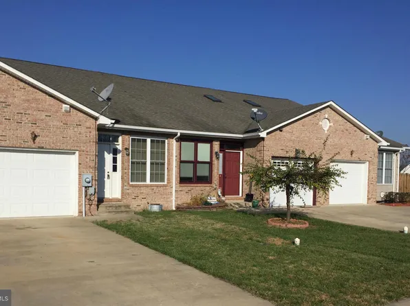 334 Lora Dr, Woodstock, VA 22664