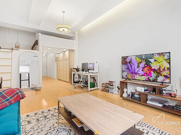 3rd image of 244 Madison Ave APT 6K
