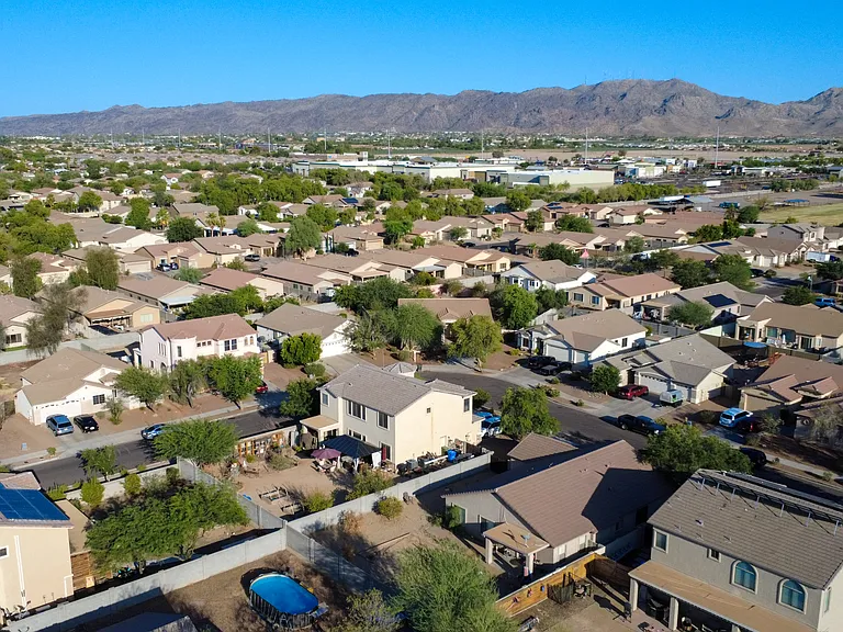 2123 W Maldonado Rd — Photo 48