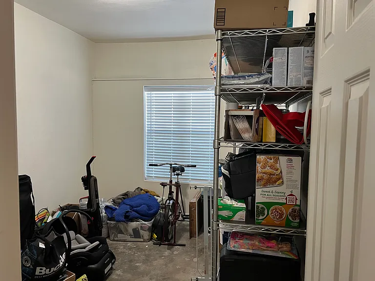 1006 N College St — Photo 15