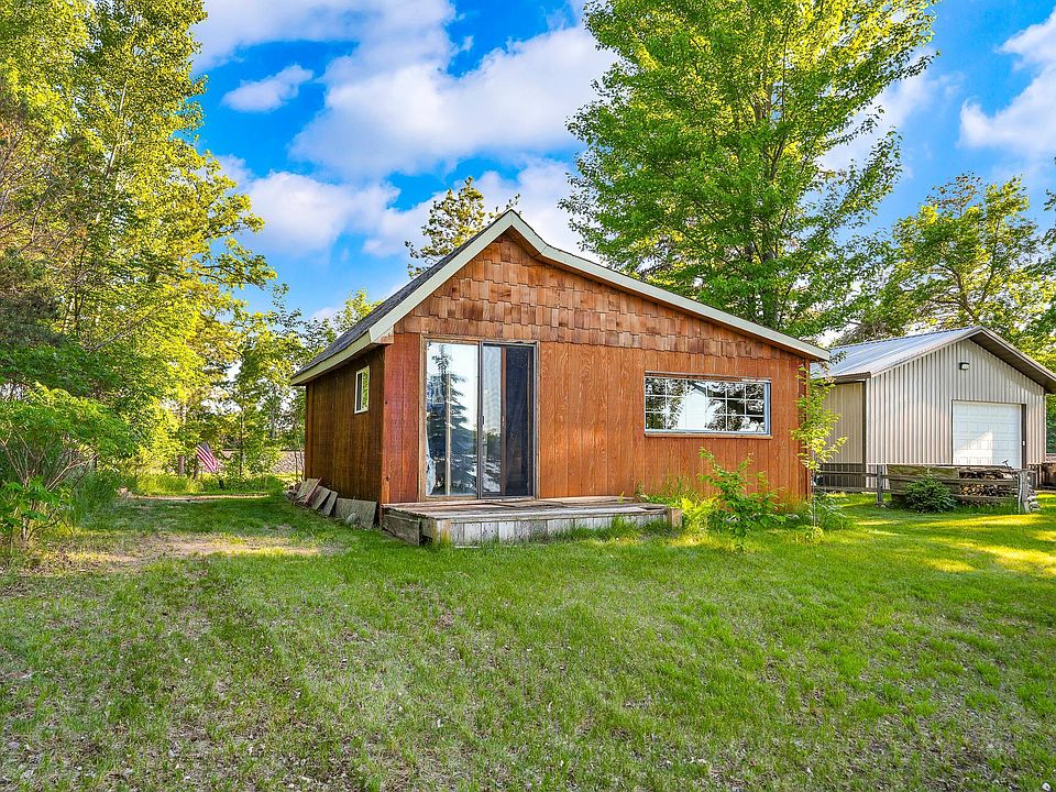 1st image of 38681 Cozy Cove Rd