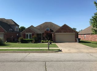 1118 W 119th St S, Jenks, OK 74037