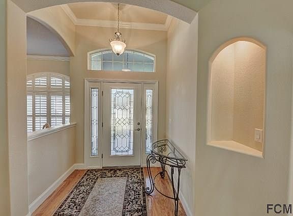 3rd image of 135 Creek Forest Ln