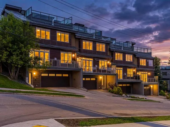 2929 E 17th St SW, Calgary, AB T2T 4P7