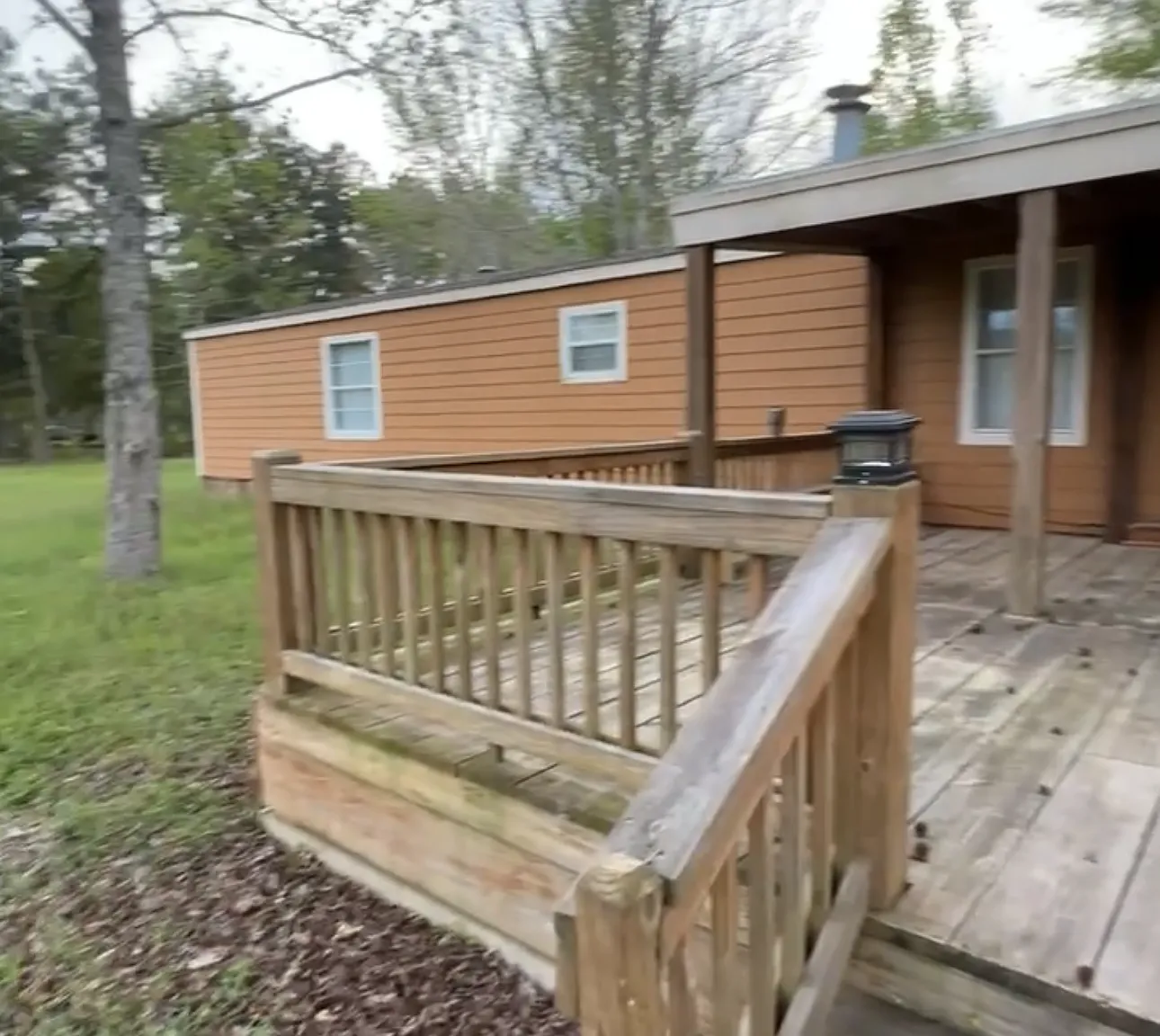 3 bed, 1300 sqft, $1,450 — Photo 1