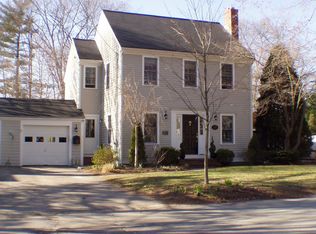 25 Sherwood Rd, Hingham, MA 02043