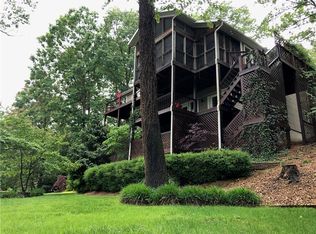 7 Woburn Ln, Bella Vista, AR 72715