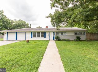 11 Marlin Dr, Newark, DE 19713