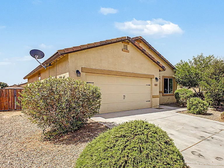 11377 W Folsom Point Dr — Photo 1