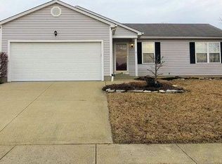 422 Meadow Springs Dr, Hamilton Twp, OH 45039