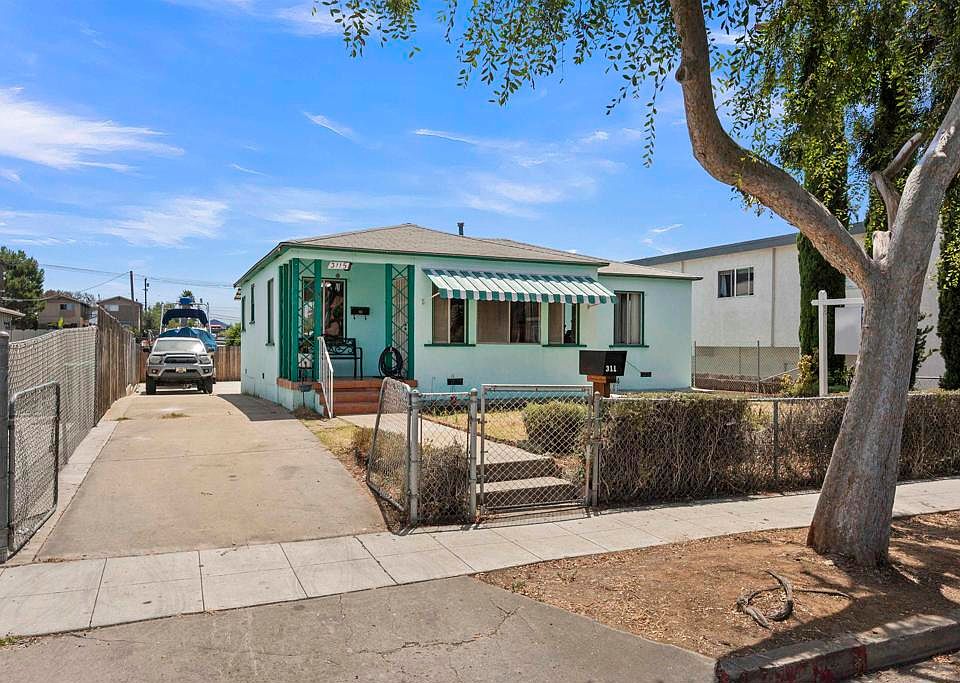 1st image of 3115 44th St