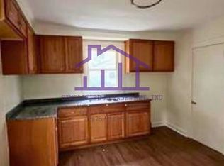 107 Broad St #4, Auburn, ME 04210