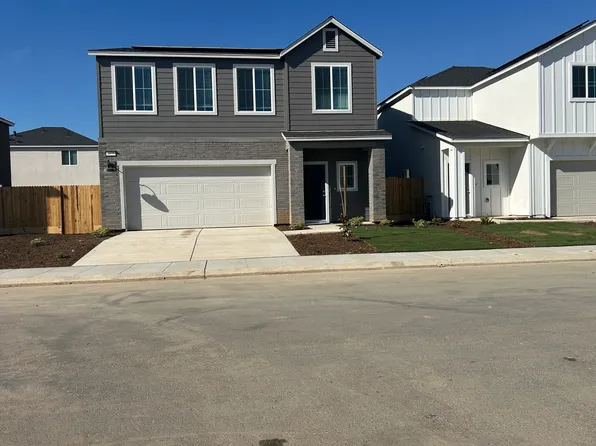 4433 Bellaire Ave, Clovis, CA 93619