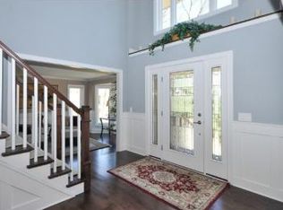 500 Trapline Ln, Chanhassen, MN 55317