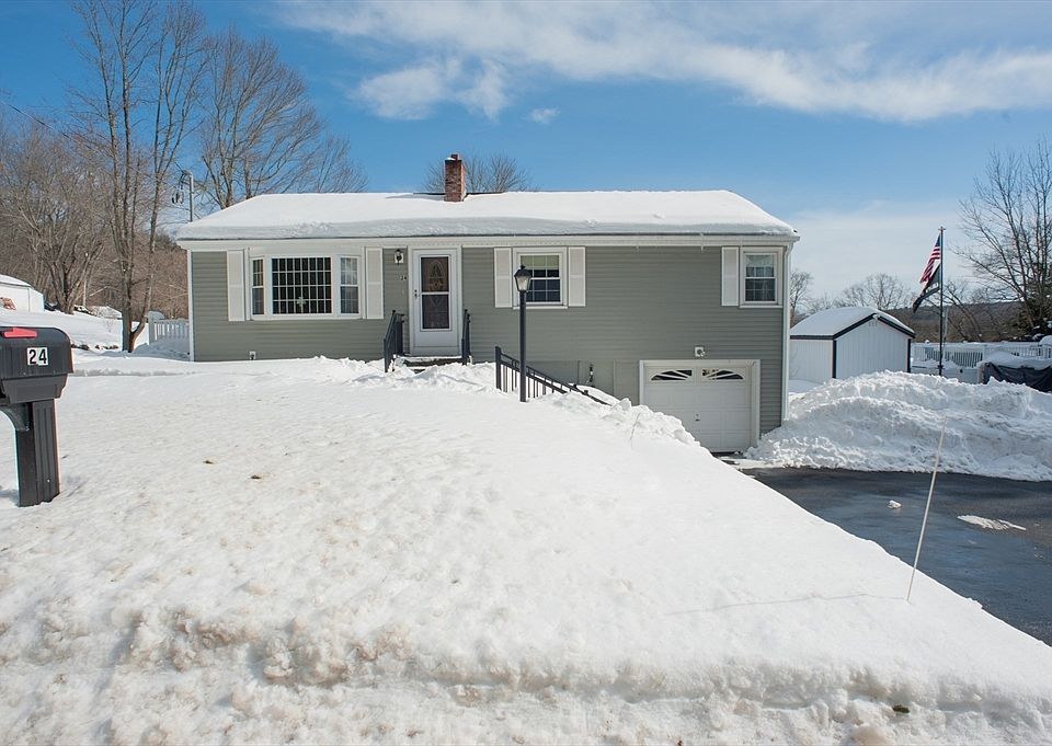 1st image of 24 McQuades Ln