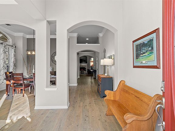 4th image of 1302 Ridgefield Loop