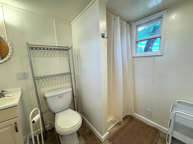 6705 Pacheco Pass Hwy #10 — Photo 5