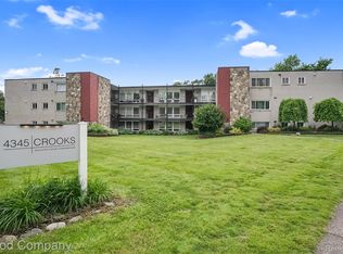 4345 Crooks Rd APT 24, Royal Oak, MI 48073