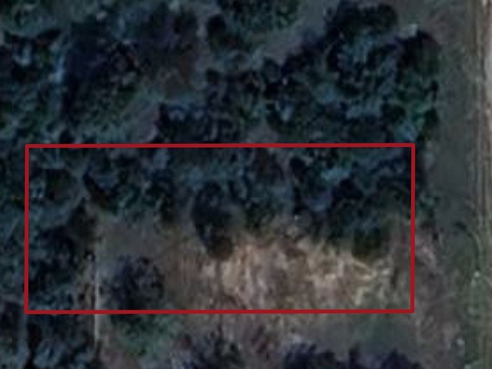 2nd image of Lost Oak Rd
