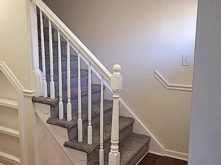 1048 Commonwealth Pl — Photo 17