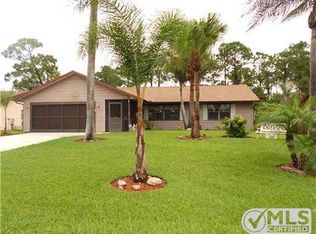 637 SE Starfish Ave, Port Saint Lucie, FL 34983