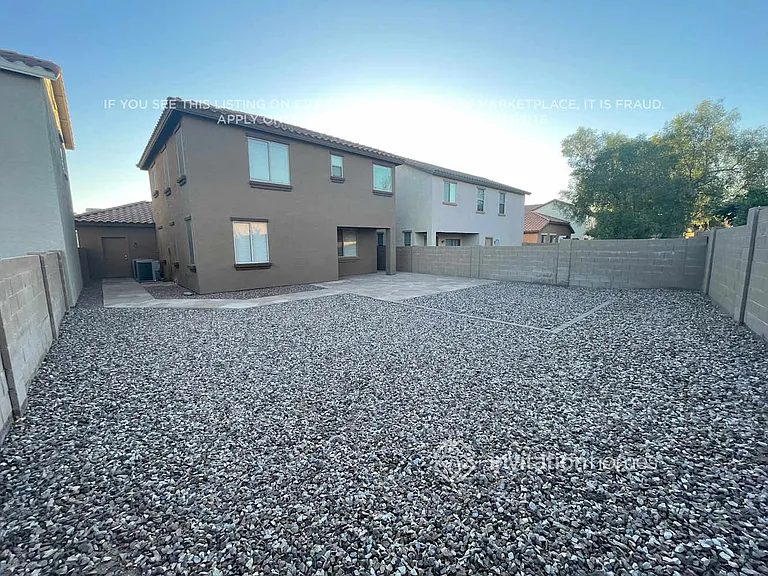 3810 E Chickadee Rd — Photo 14