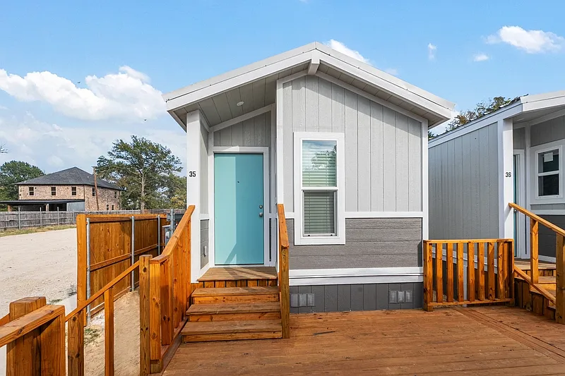 1 bed, 1.0 bath, 400 sqft, $1,100 — Photo 1