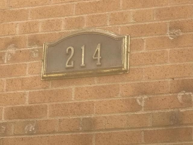 2nd image of 214 Circle Ave #401