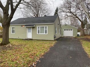 112 Lindbergh Rd, Syracuse, NY 13205