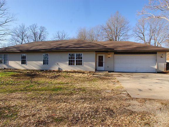3rd image of 269 Winslow Dr