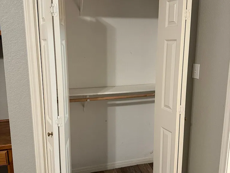 105 Lyndon Dr — Photo 12