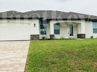 1246 NW 20th Ter, Cape Coral, FL 33993