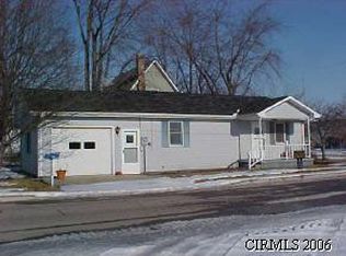 402 W College St, Windfall, IN 46076
