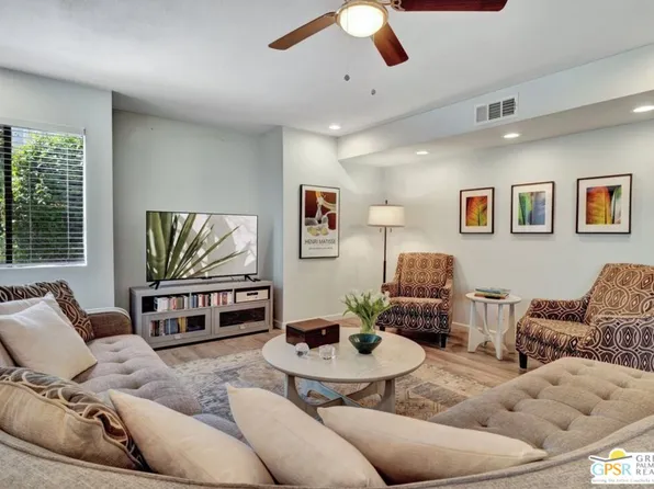 385 E Via Escuela Unit 415, Palm Springs, CA 92262