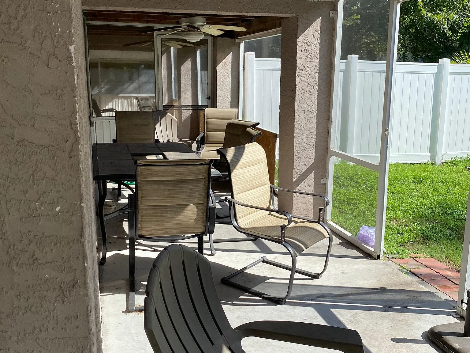3 bed, $2,150 — Photo 2