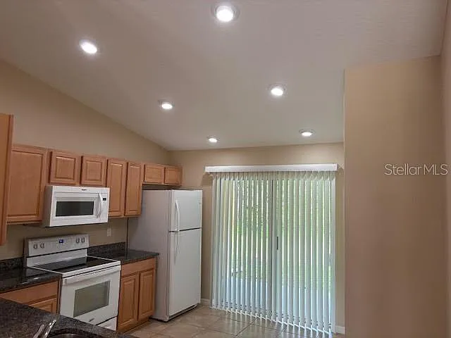 113 Brunswick Ln #B — Photo 15
