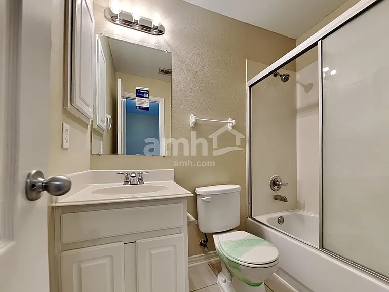 1245 Potter Ave — Photo 22