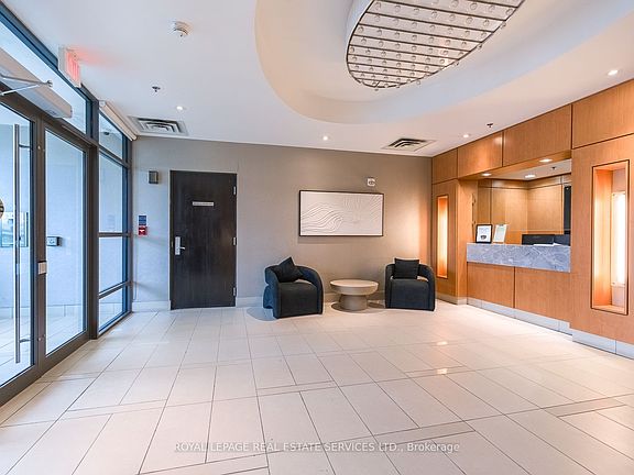 2nd image of 840 Queens Plate Dr #1605